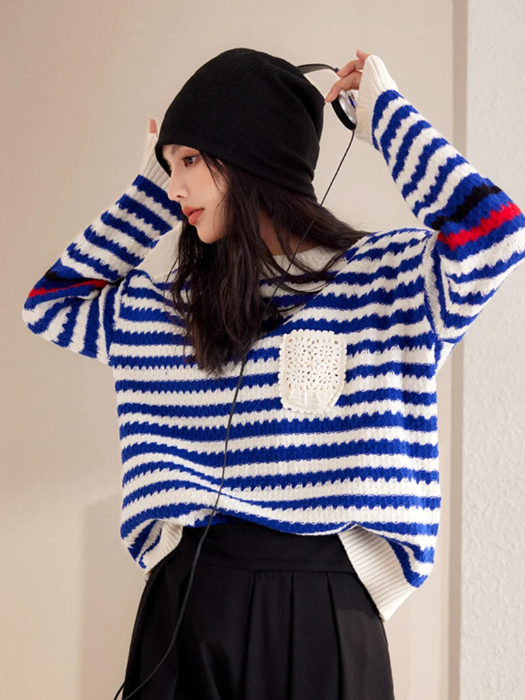Fashionably Autumn Striped Sweater